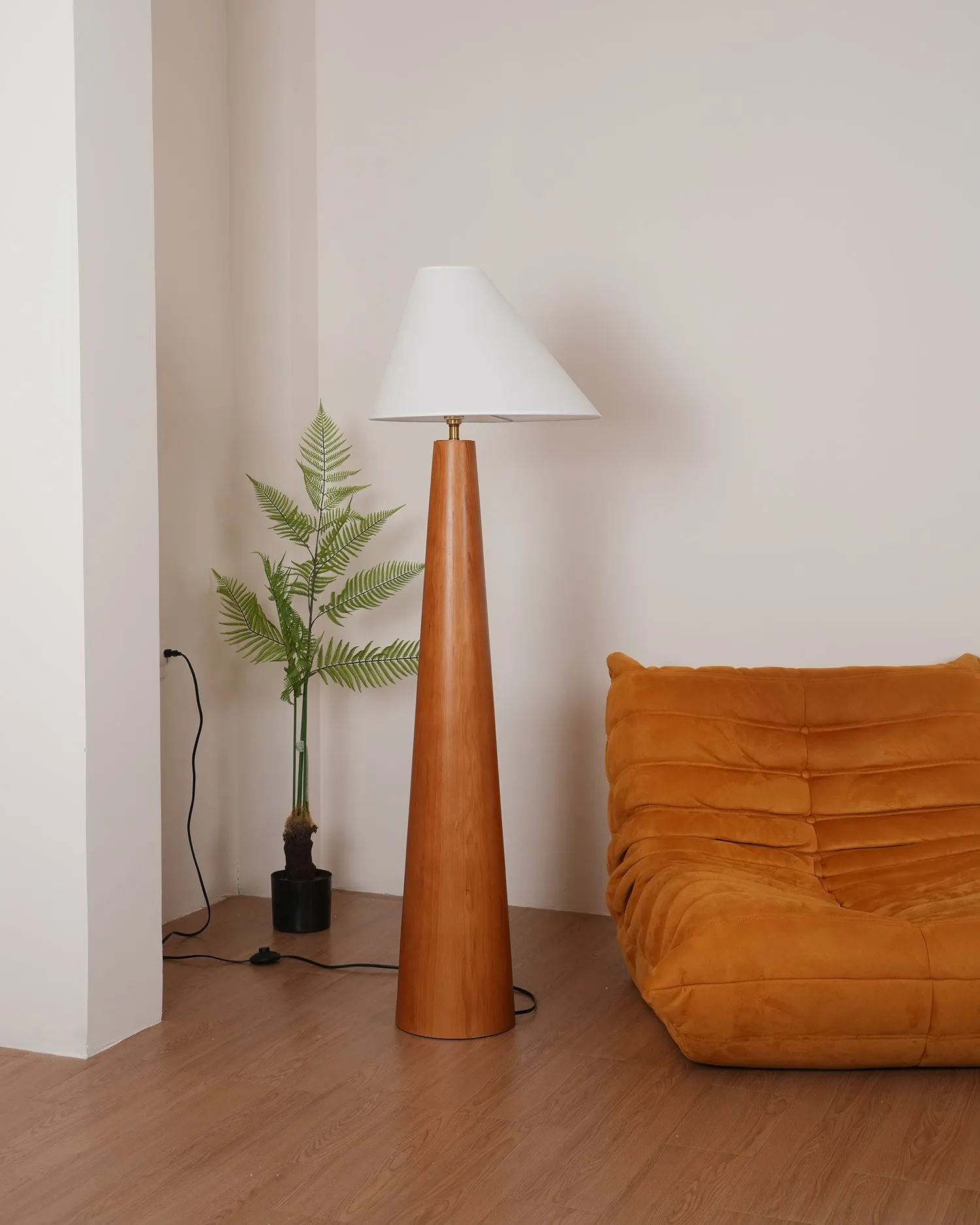 Alvin Floor Lamp