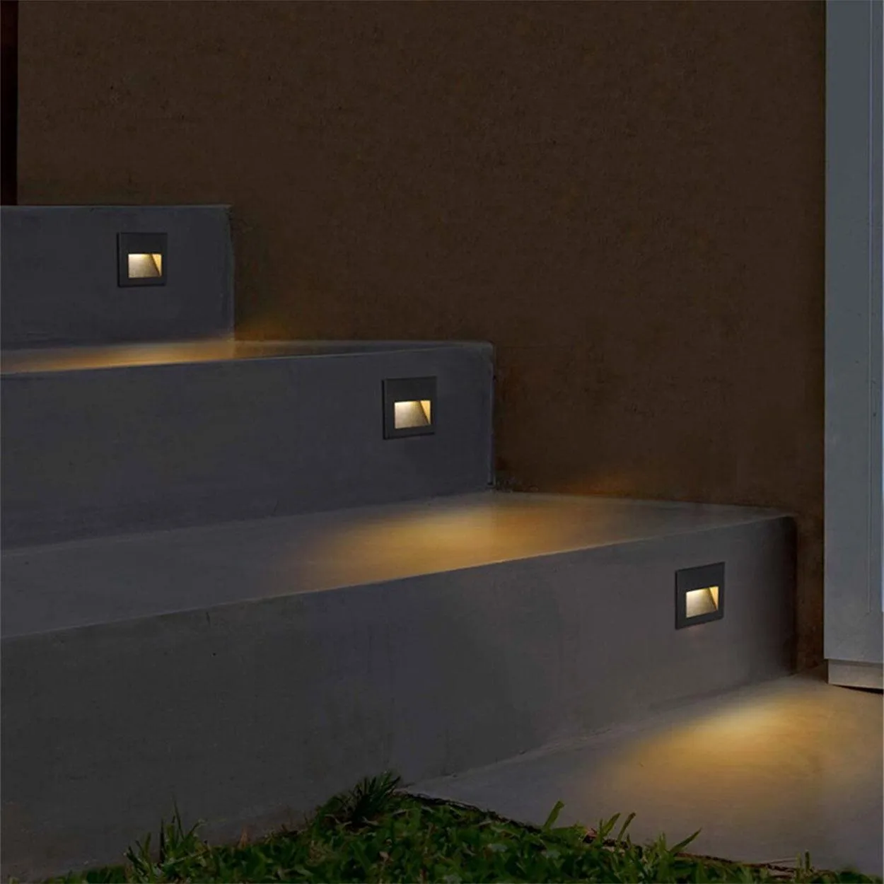 ANKUR SLANT OUTDOOR LED WALL LIGHT FOR STAIRCASE, DRIVEWAYS, GARDEN PASSAGE