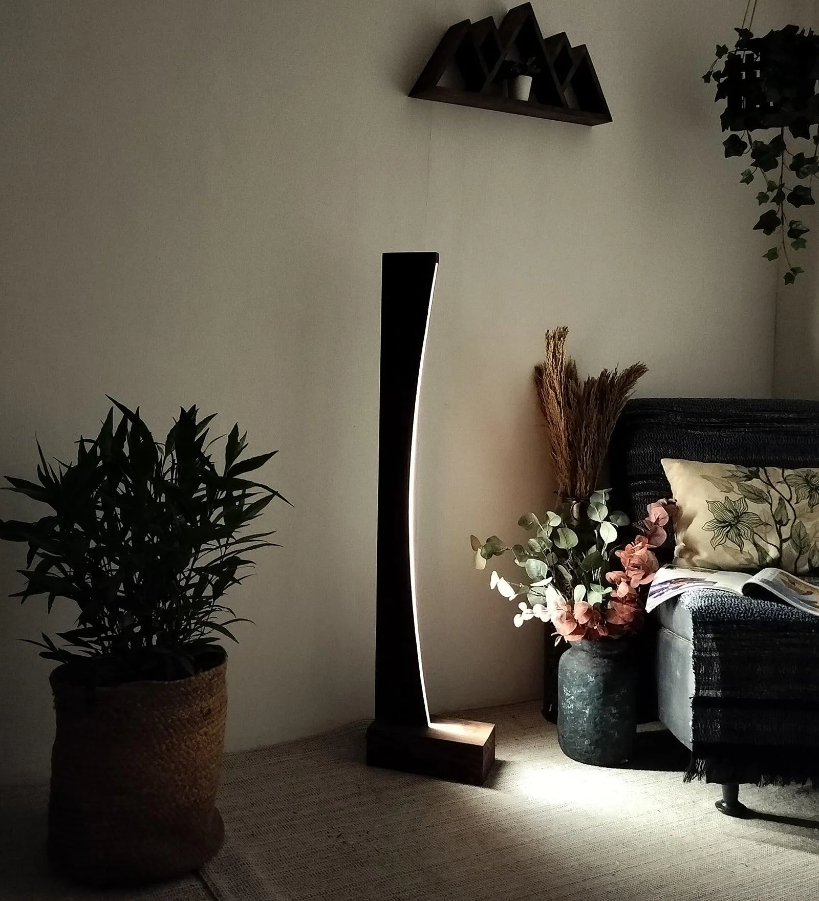 Arc LED Wooden Floor Lamp