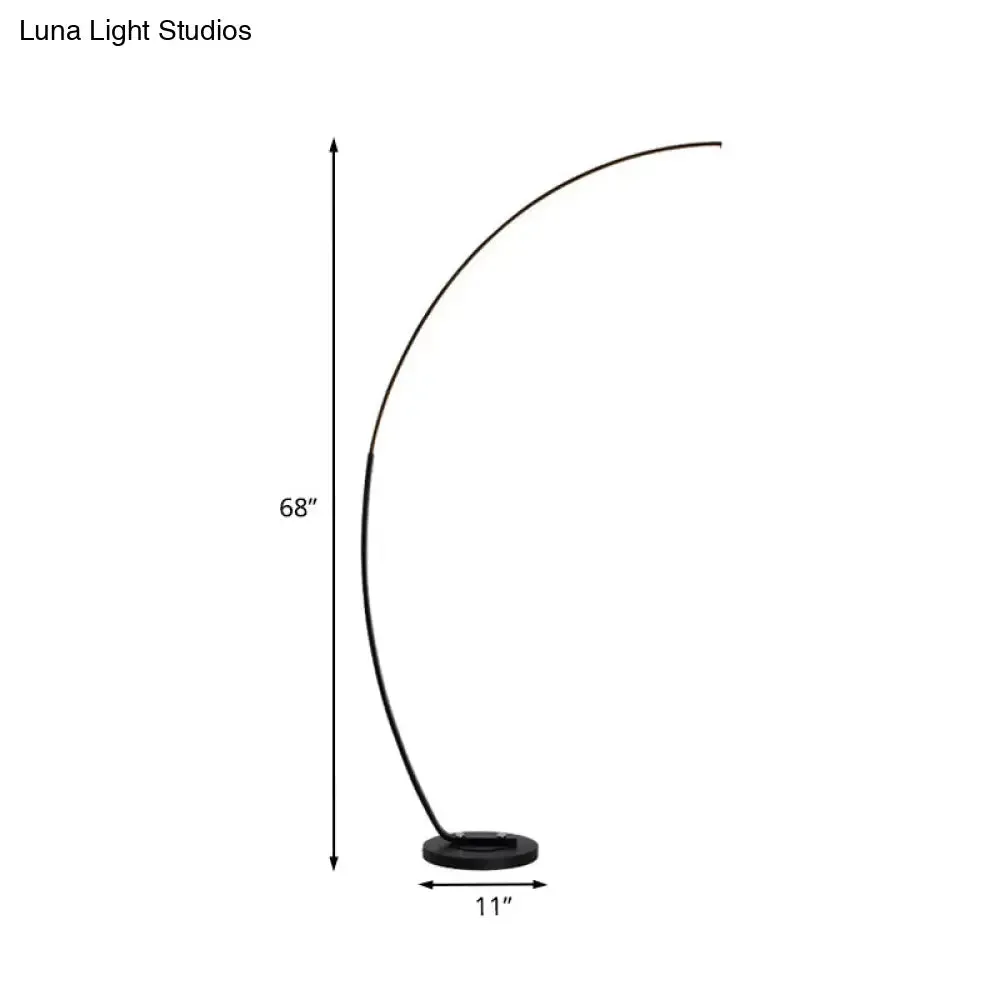 Black Over-Curved LED Floor Standing Lamp - Nordic Metal Design - Perfect for Living Room Reading