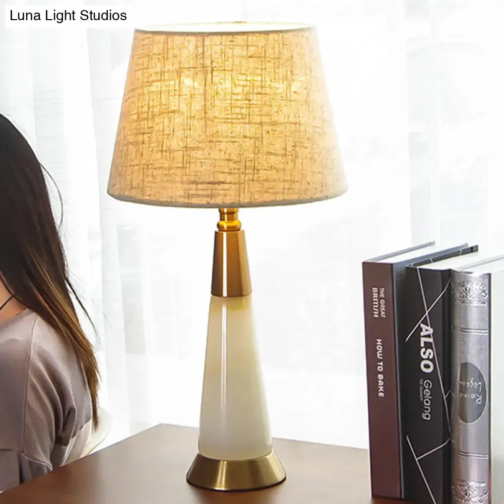 Contemporary Flared Reading Task Light with Fabric Shade - White, 1 Head