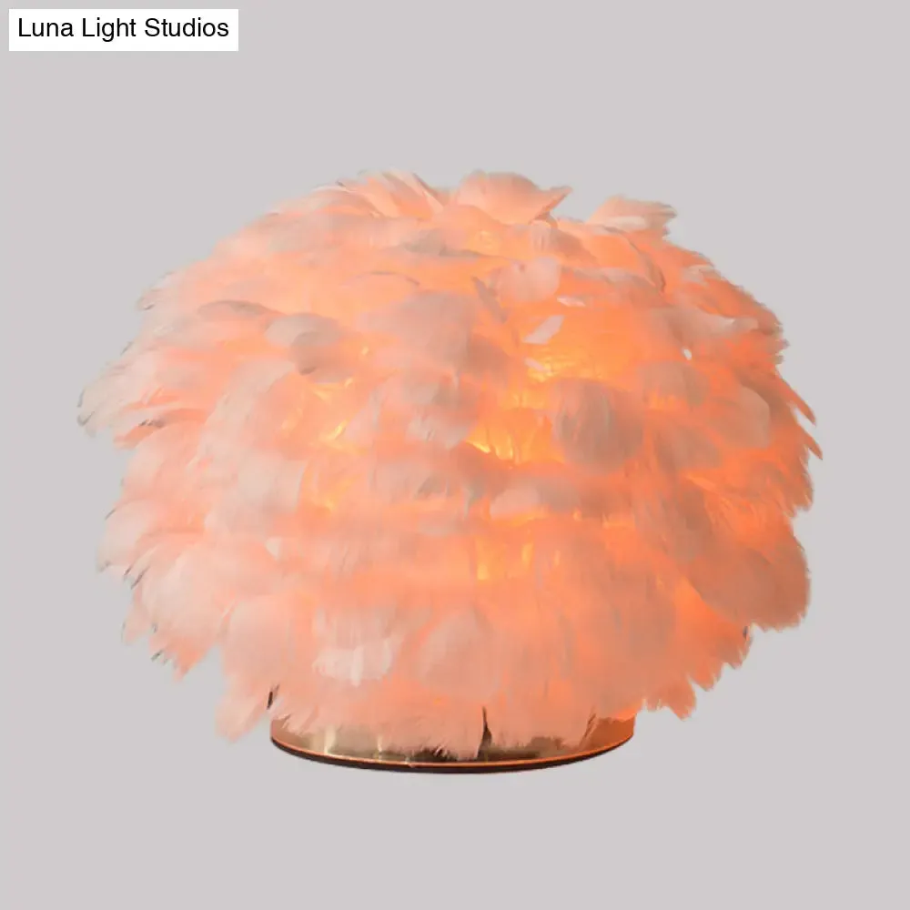 Contemporary Global Bedroom Reading Light: Feather 1 Bulb Night Lamp (White/Pink)