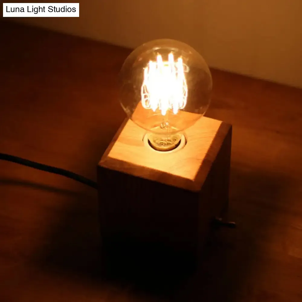 Contemporary Square Wood Table Lamp - Small Desk Light with 1 Bulb in Beige for Living Room