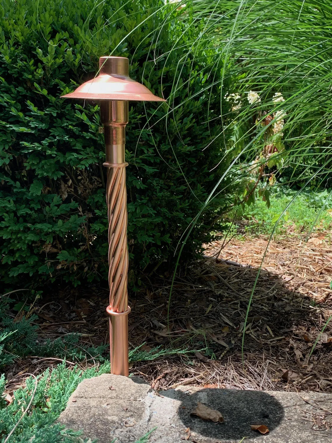 CopperMoon CM.750-10 12V Copper 11" Path Light Top, 20" Twisted Rope Stem With Stake