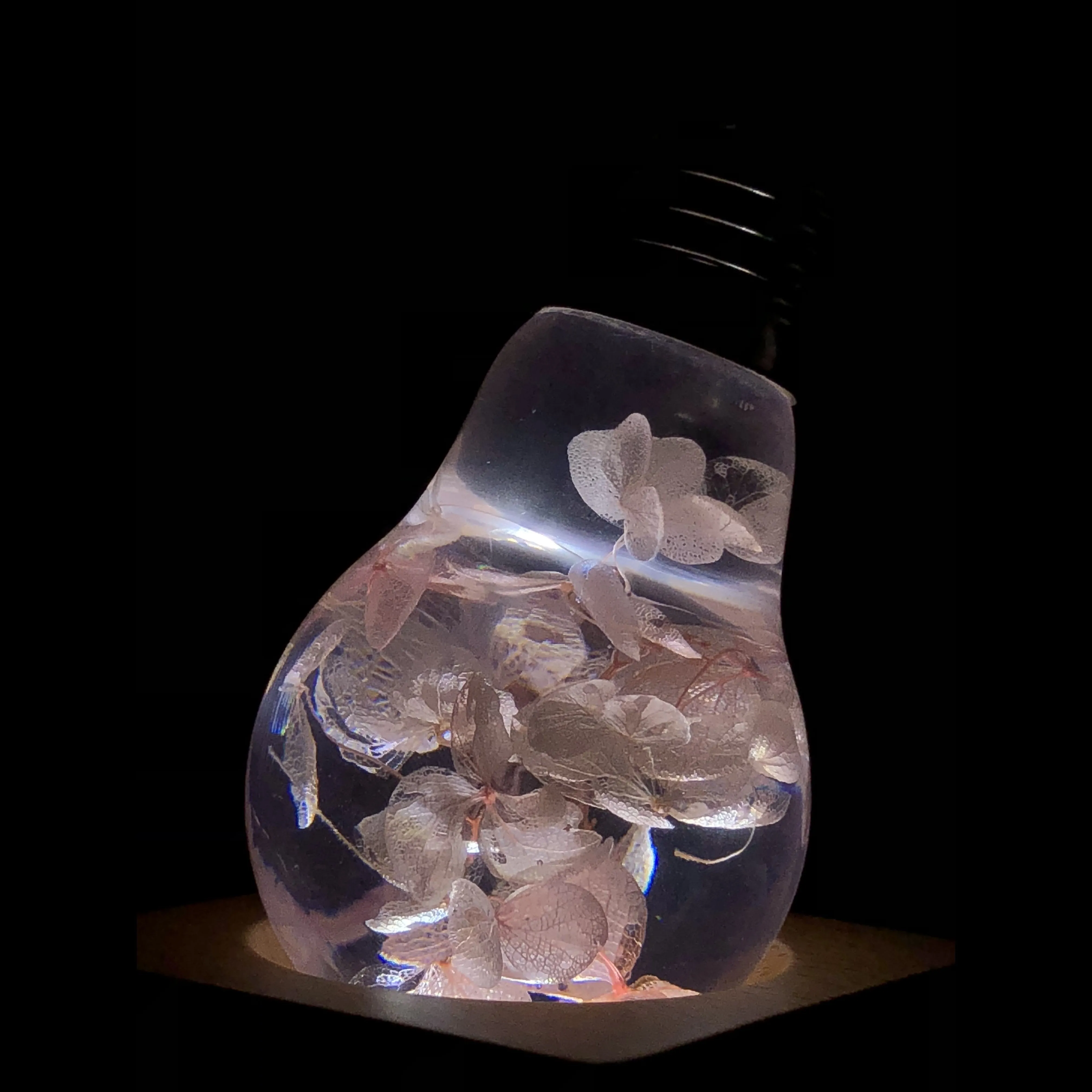 EP LIGHT Pink Hydrangea Table Lamp