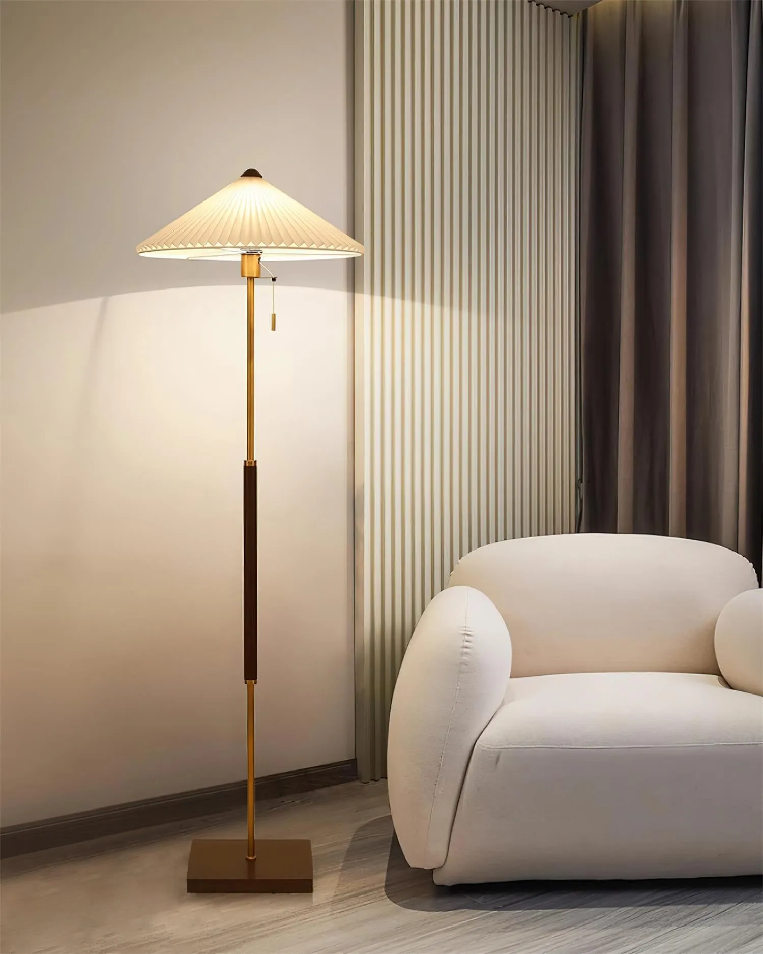 Flores Floor Lamp