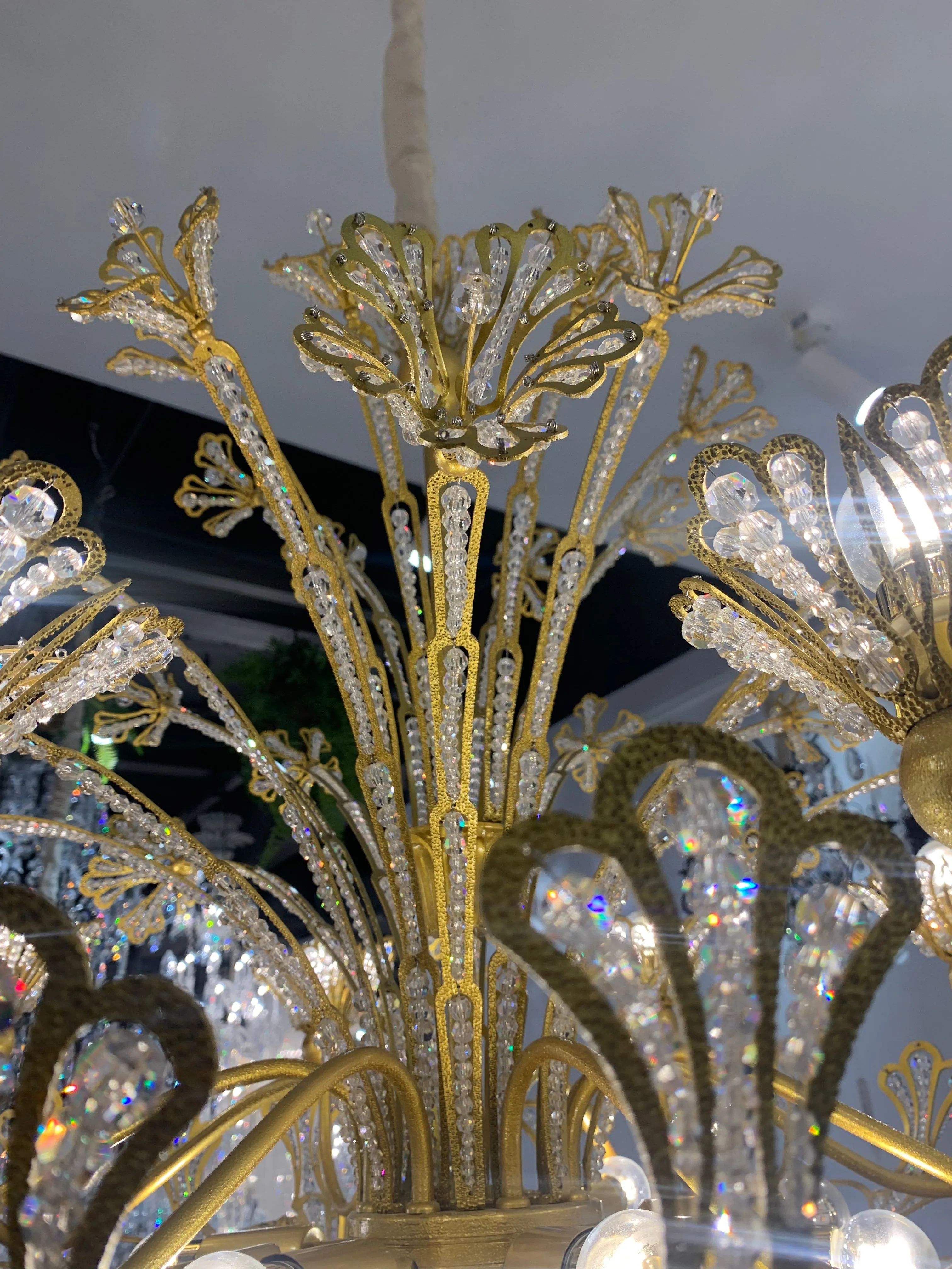 French Style Floral Crystal Chandelier in Gold Finish