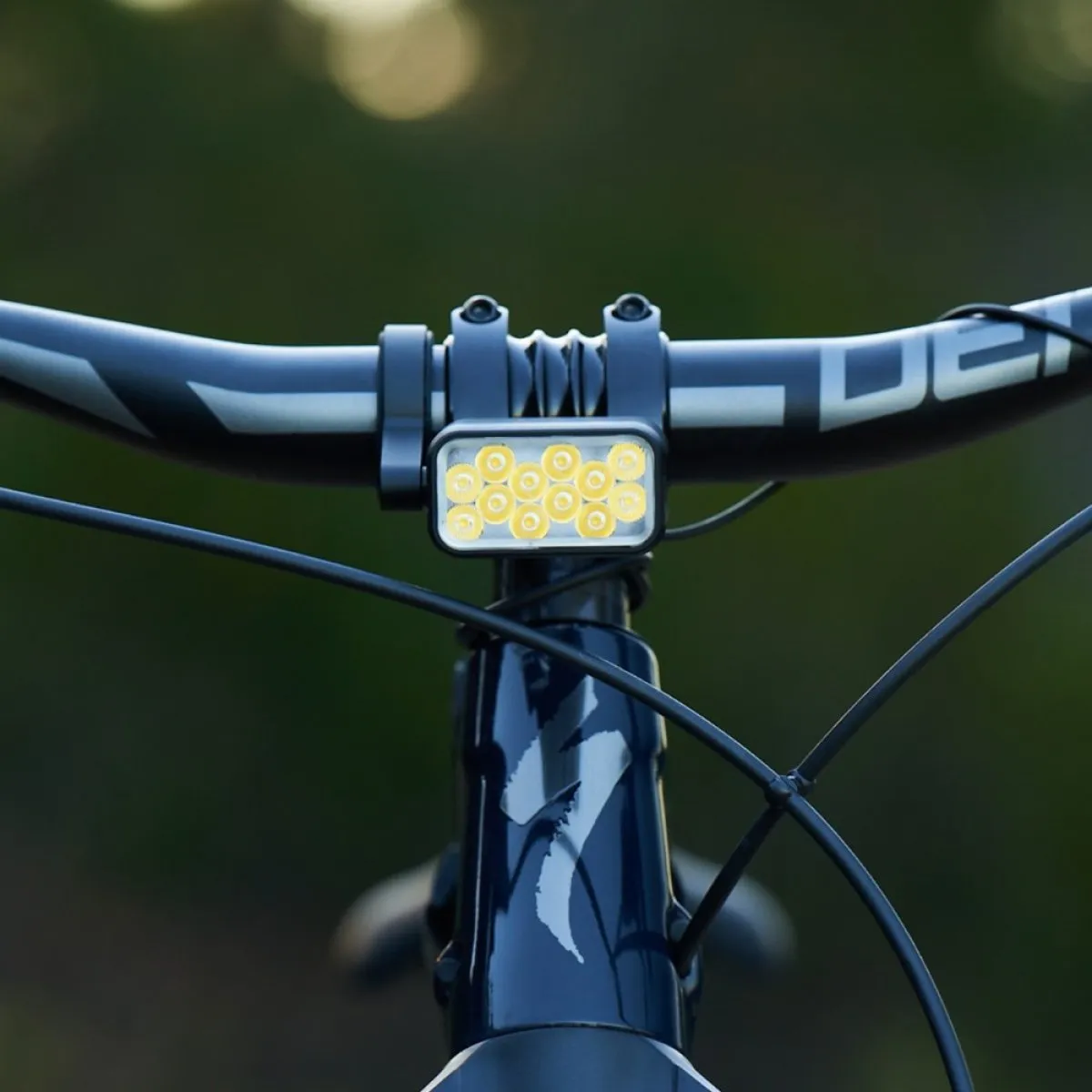 Knog Blinder X 2300 Front Light With Battery