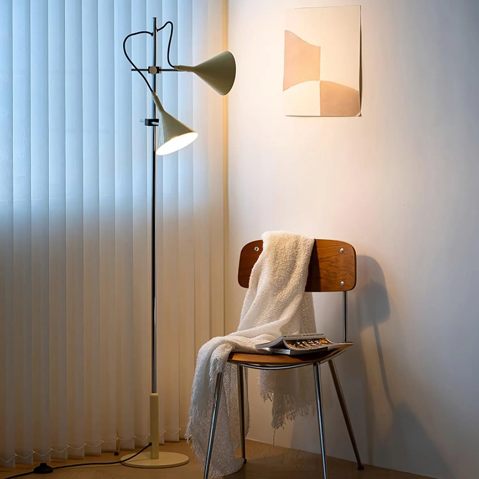 Laiton Floor Lamp