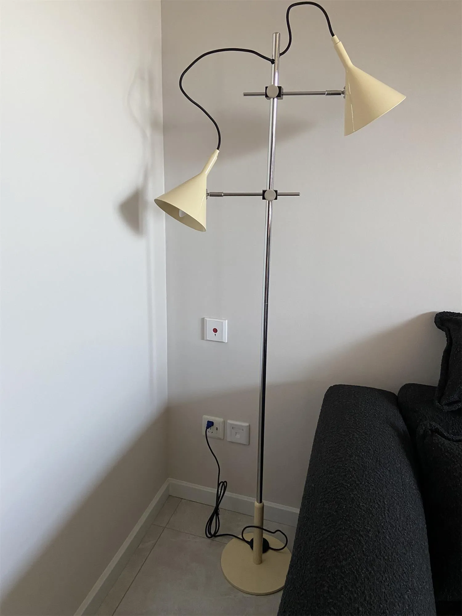 Laiton Floor Lamp