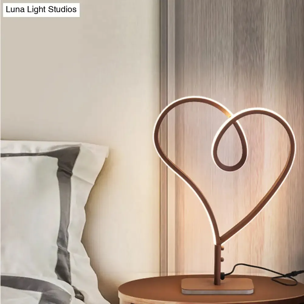 LED Nightlight Coffee Heart Reading Lamp with Metal Shade in Warm/White Light