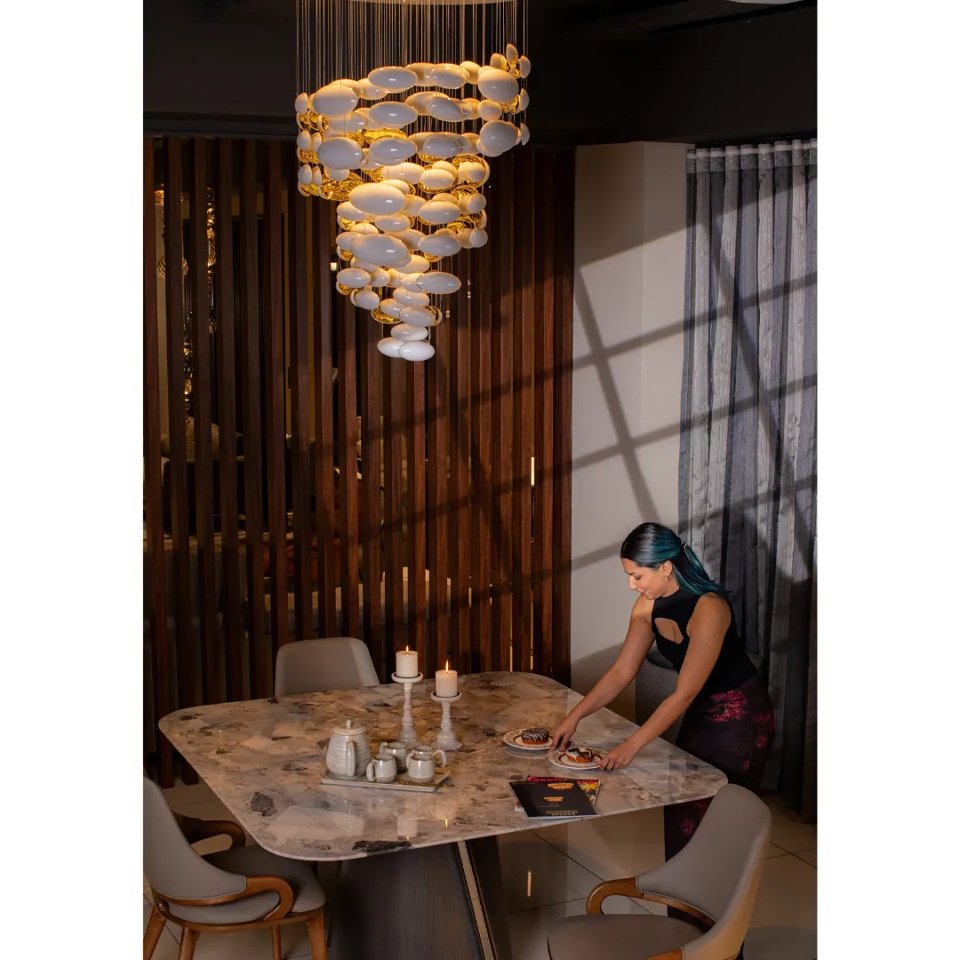 Luxuria Round Chandelier | Ivanka Lumiere