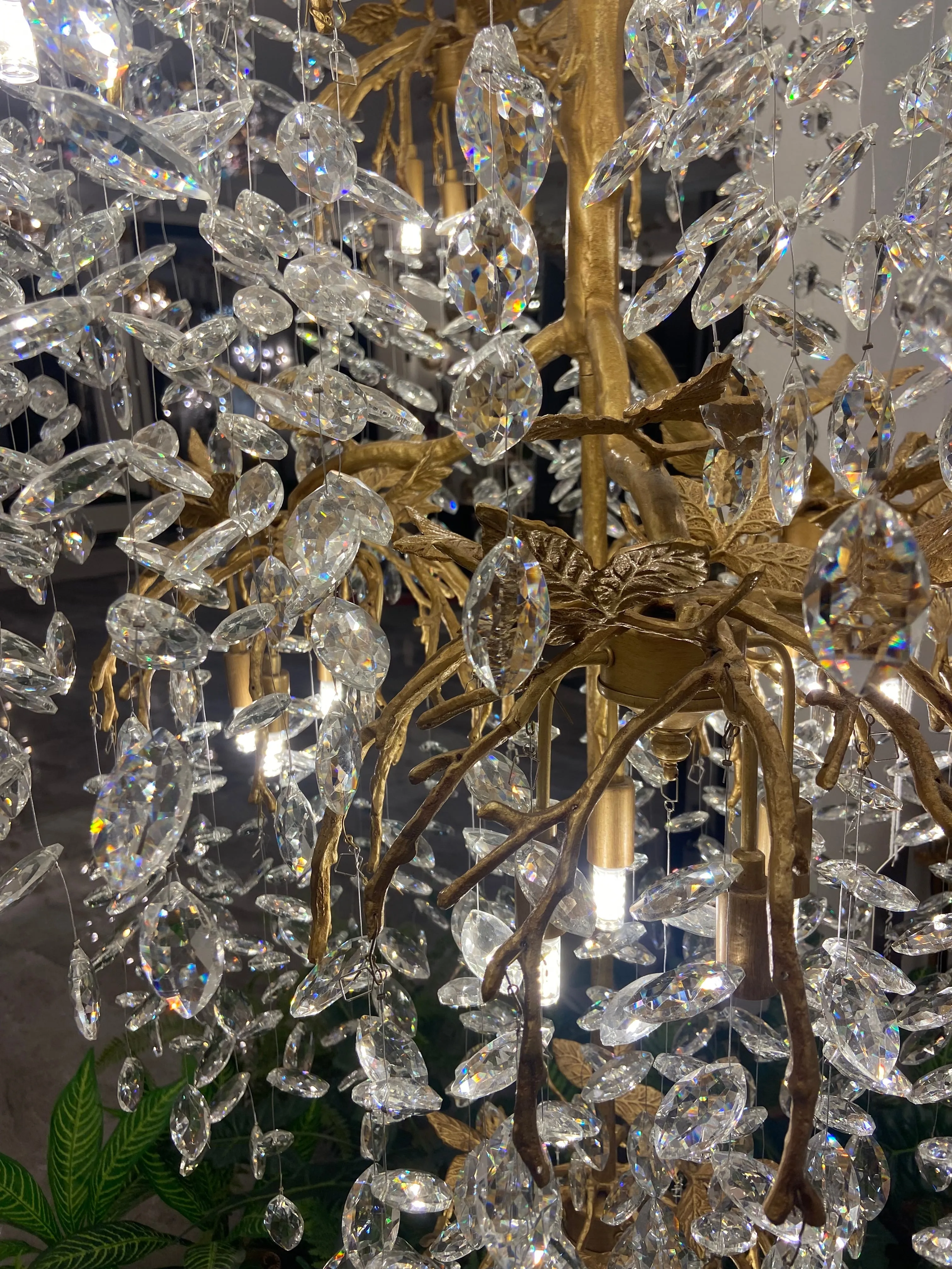 Luxury Tree Crystal Chandelier