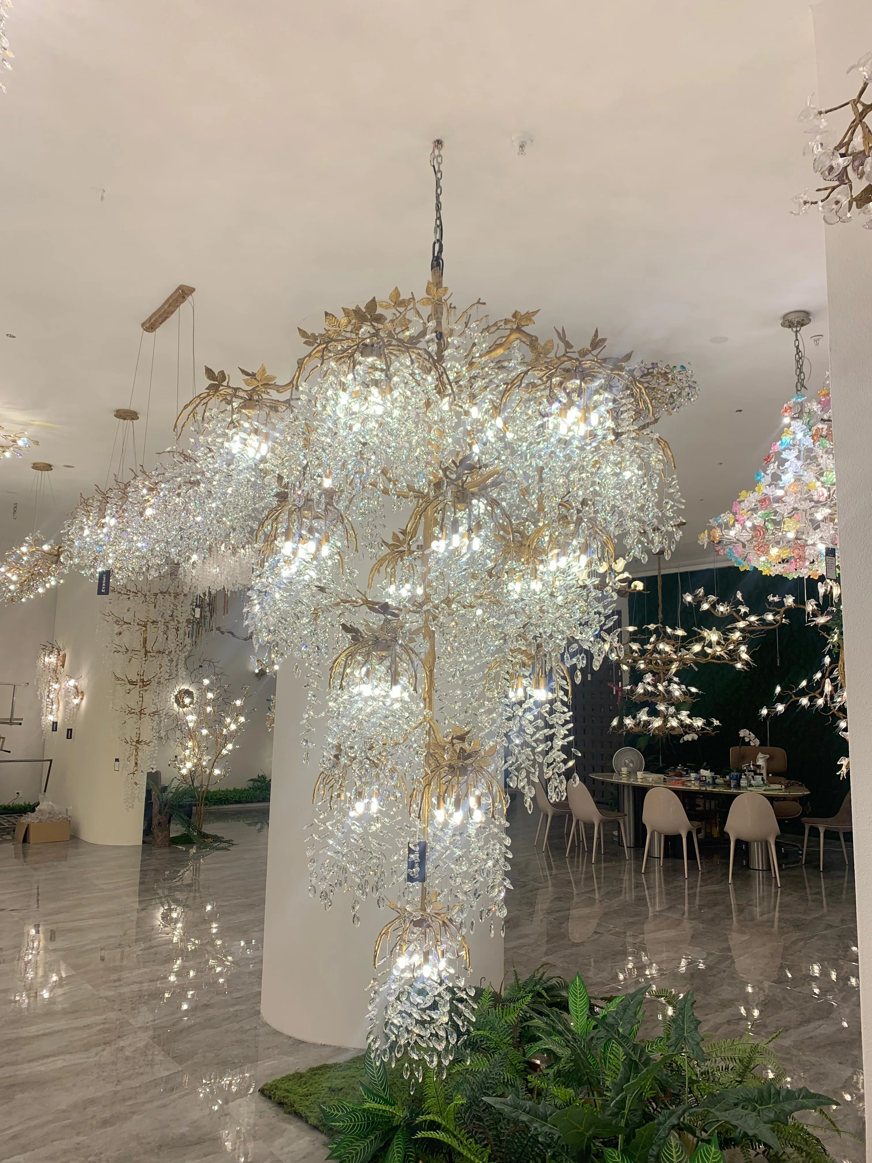 Luxury Tree Crystal Chandelier