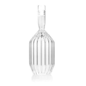 Margot Decanter