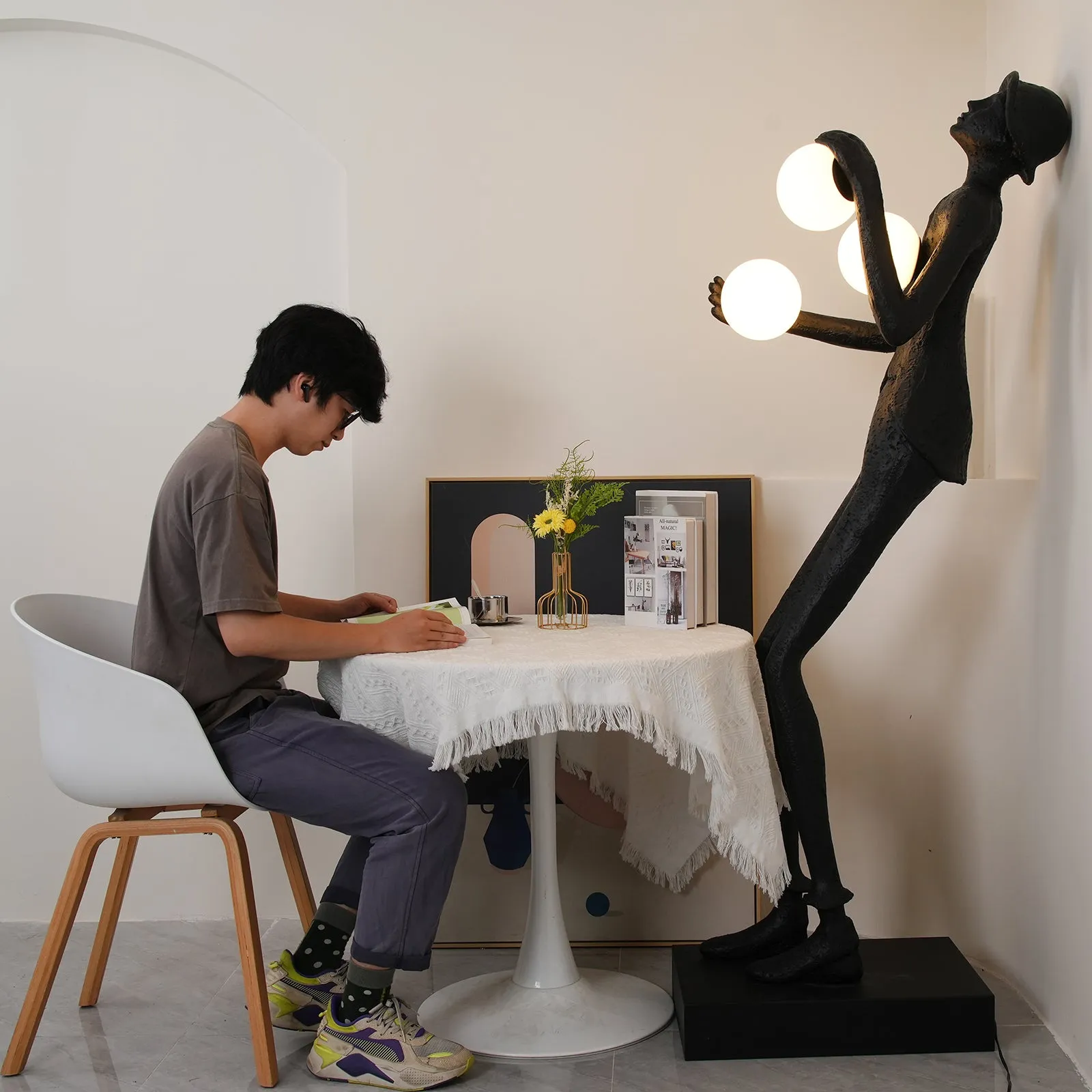 Michael Sculpture Floor Lamp