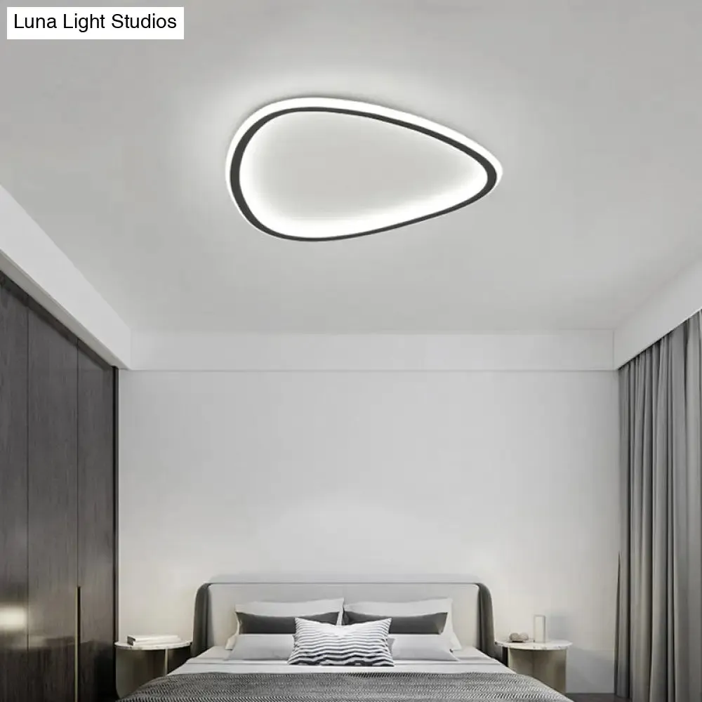 Minimalist Black LED Teardrop Metal Ceiling Light - Warm/White/3 Color Options - 15"/19" Width