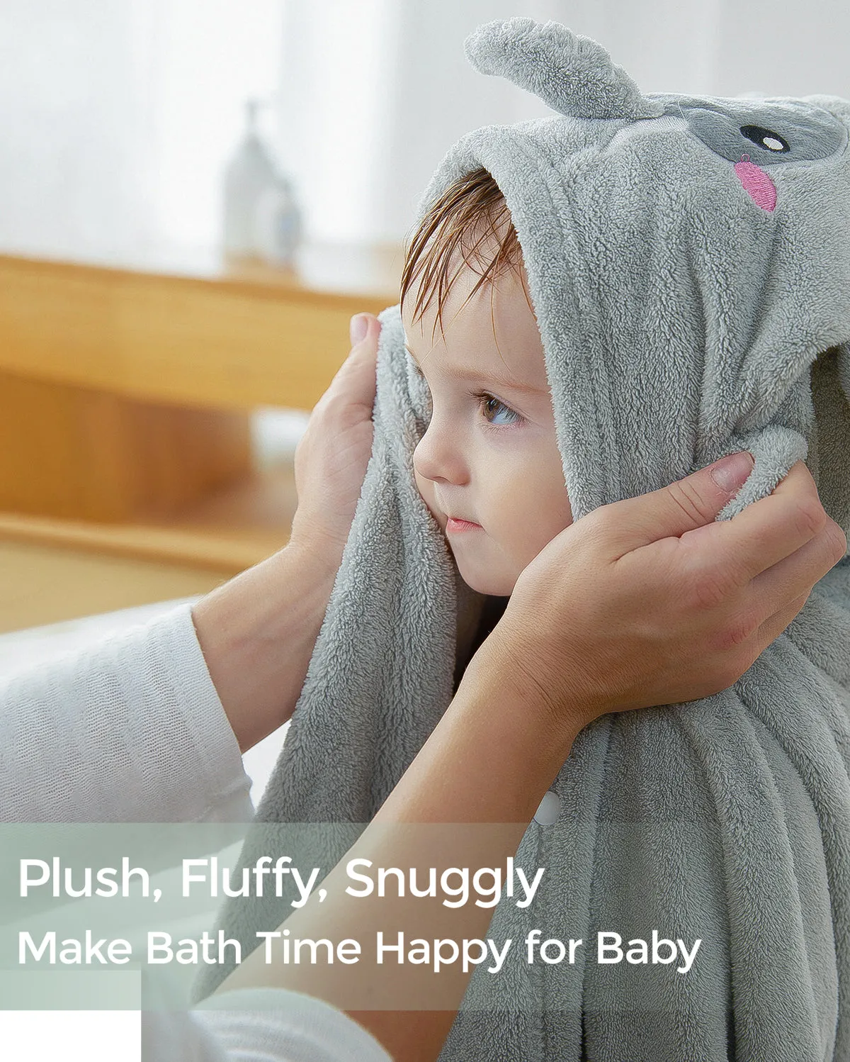 Momcozy Coral Fleece Hooded Baby Towel - Cute Elephant