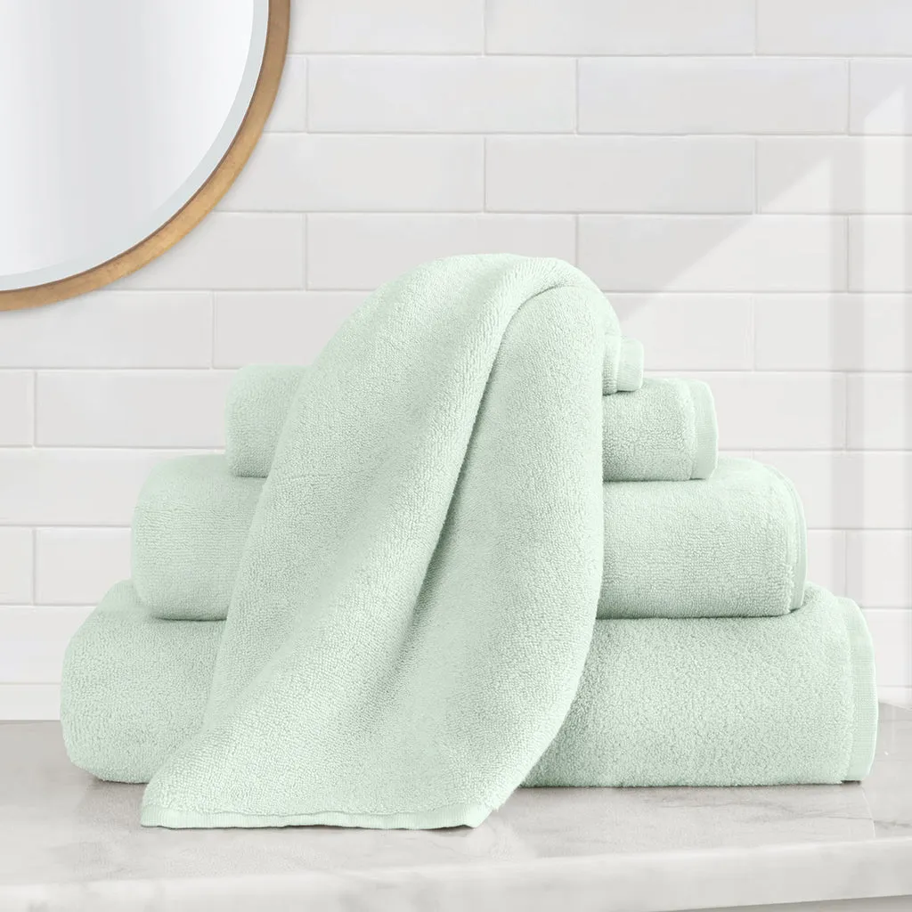 Plush Mint Green Towel Essentials Bundle (2 Wash   2 Hand   2 Bath Towels)